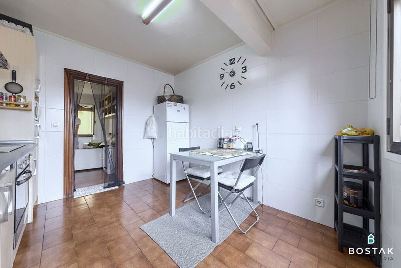 Foto 797c0f77-b80b-47f0-9b33-74040115f69d. Piso  en grupo remar en Arabella Bilbao