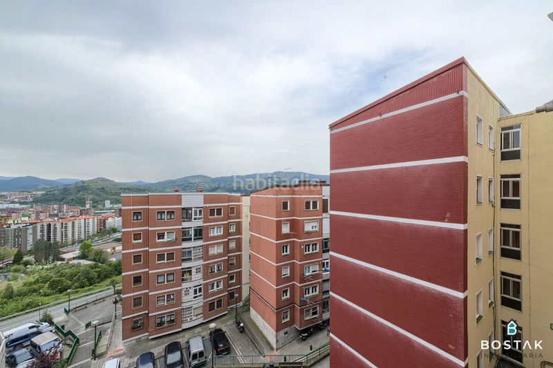 Foto 8607b38f-a48f-4c44-8f09-6ad8cf7b28ae. Piso  en grupo remar en Arabella Bilbao