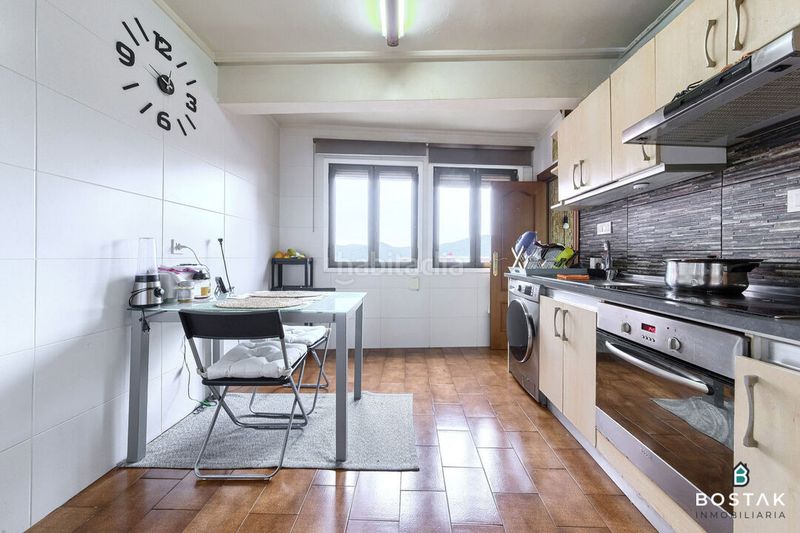 Foto ac4c9977-7725-4c8d-b525-a8a7383b043a. Piso  en grupo remar en Arabella Bilbao