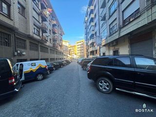 Local Comercial a Kalero-Basozelai. Local en venta en kareaga goikoa basauri