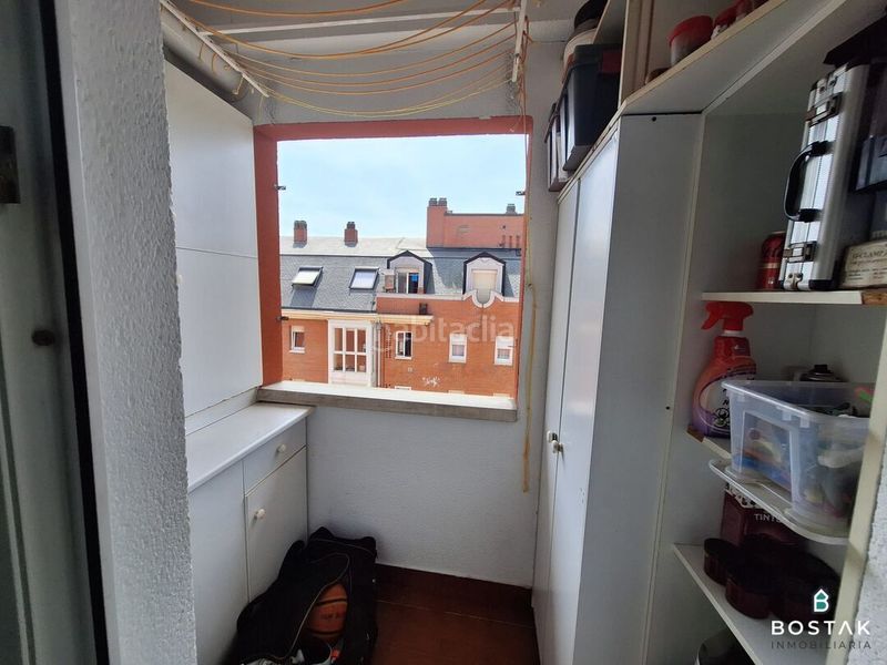 Foto 0a6469b1-d6f7-4111-ac10-d41e44765f59. Àtic amb calefacció aparcament a Txurdinaga Bilbao