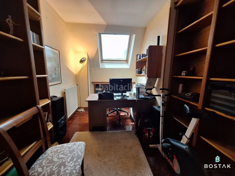 Foto 77c3f92d-c5f4-40e2-a812-d183dcf72da9. Àtic amb calefacció aparcament a Txurdinaga Bilbao