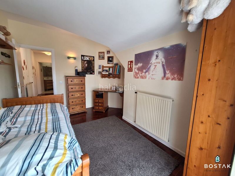 Foto 7942caa3-9304-4f1e-aa5d-15d7d3ec1032. Àtic amb calefacció aparcament a Txurdinaga Bilbao