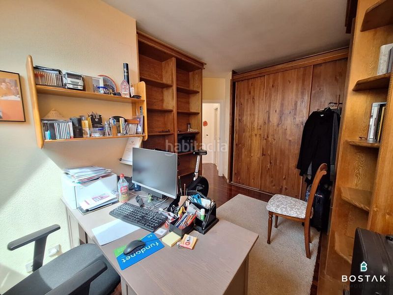 Foto a97839f3-669e-44d9-bd43-ae5f74ed9e38. Àtic amb calefacció aparcament a Txurdinaga Bilbao