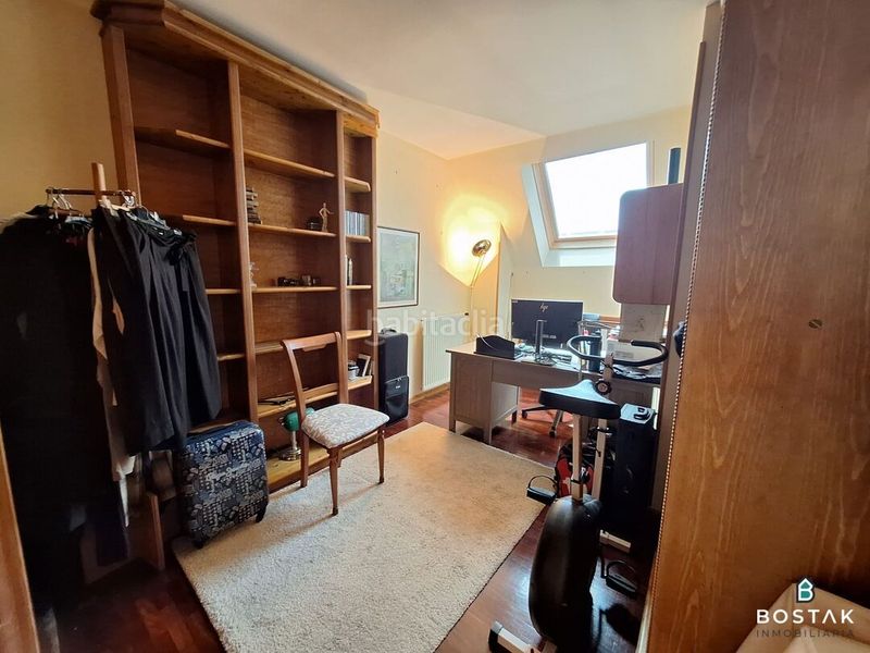 Foto bc1580d7-107b-4948-9452-094d062ba4ab. Àtic amb calefacció aparcament a Txurdinaga Bilbao