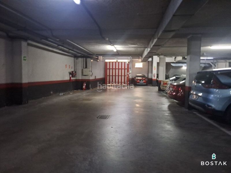 Foto bf5557d7-c02e-44bd-a8db-cfa46dcb2ff2. Àtic amb calefacció aparcament a Txurdinaga Bilbao