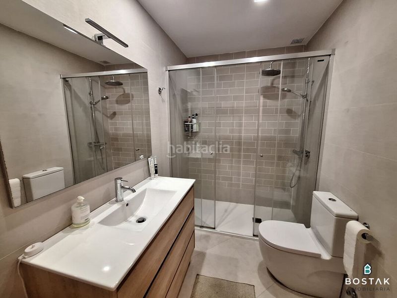 Foto cd6f774d-51e0-438f-b937-8c82637aaf0d. Àtic amb calefacció aparcament a Txurdinaga Bilbao