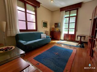 Location Appartement à Casco Viejo. Piso en alquiler en casco viejo, zona ronda, balcón