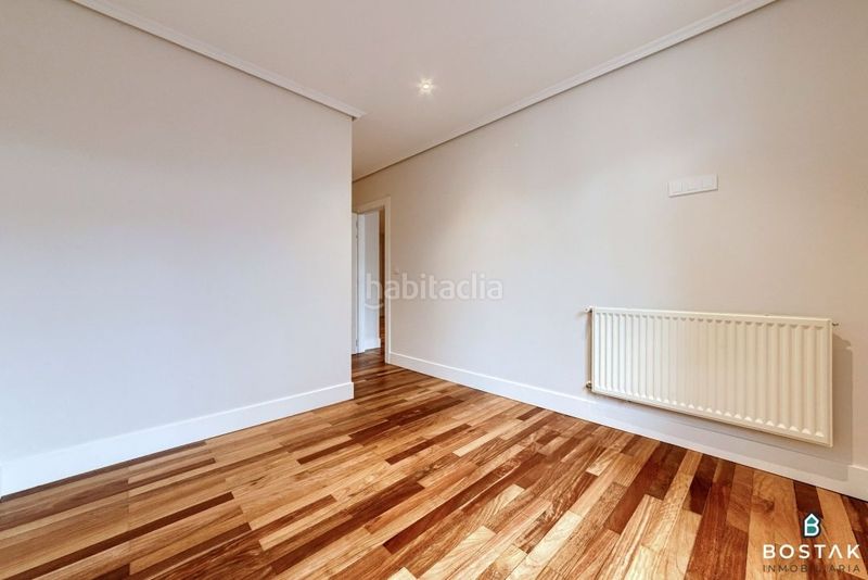 Foto 25438967-d839-4b49-8129-98479f2990c4. Pis a buenos aires kalea 15 a Albia Bilbao