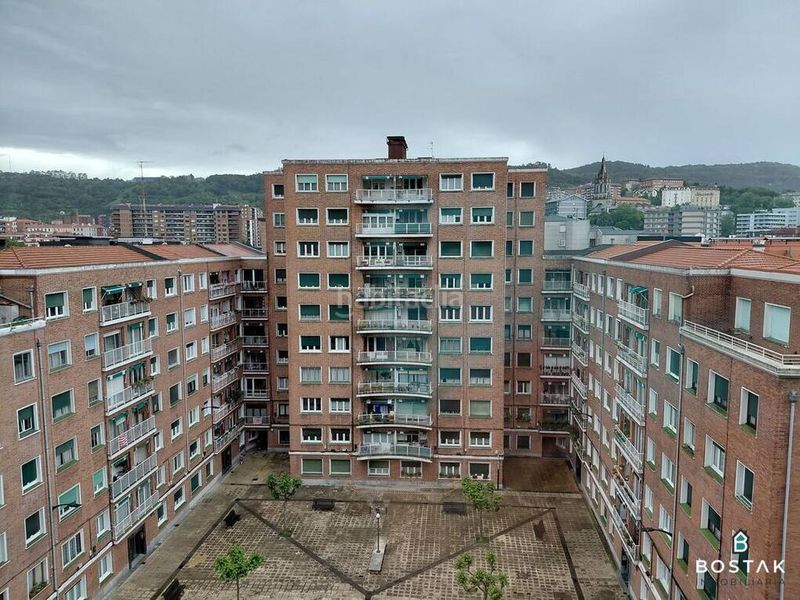Foto 927f3002-022f-4e15-975f-571d4aed1f56. Pis amb calefacció aparcament a Solokoetxe Bilbao