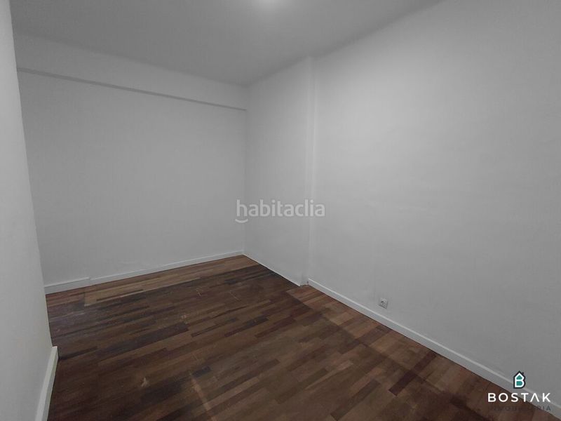 Foto a69e6d19-148a-4369-b7ff-f802c55ea8fc. Pis a Zabalburu Bilbao