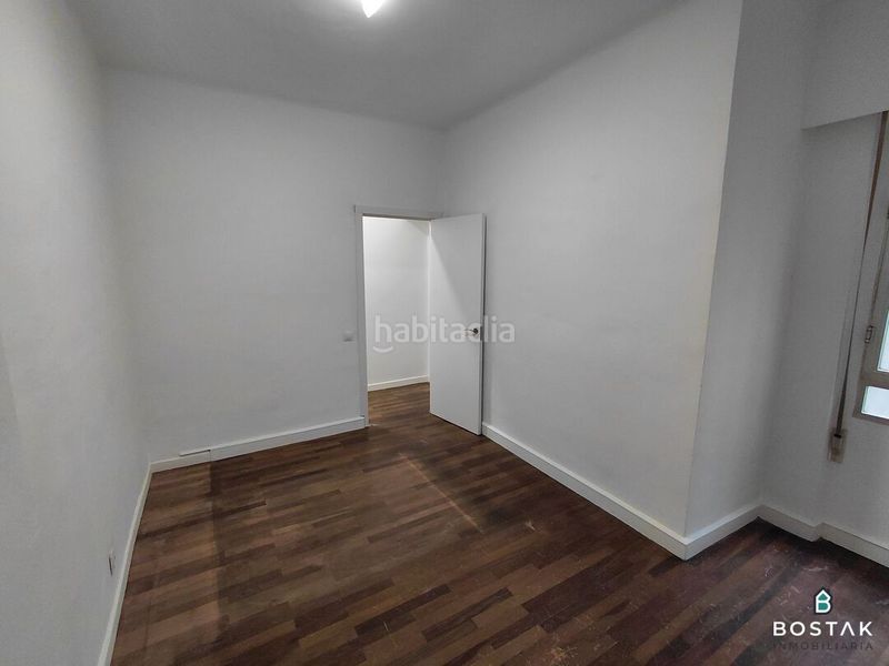 Foto a9907de1-0b69-40eb-af67-b21de96e6df9. Pis a Zabalburu Bilbao
