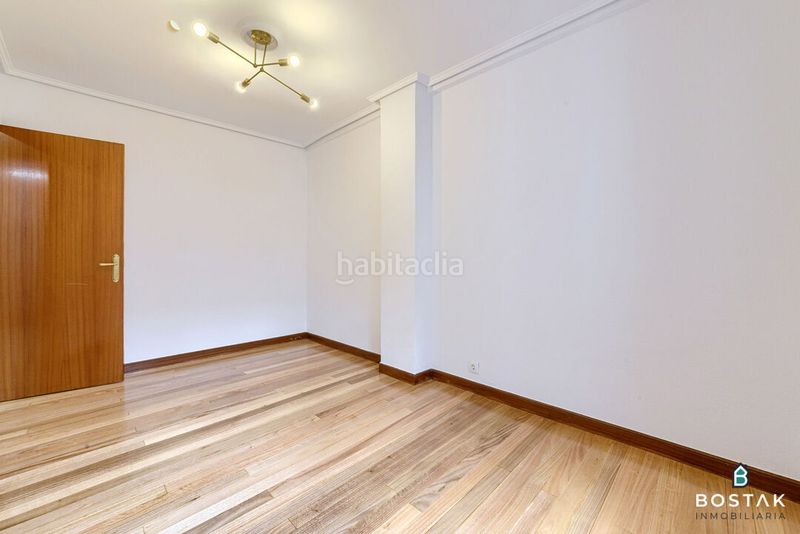 Foto 67c55618-7657-4bd5-82e3-ef01f7027063. Pis a Barrio de Uribarri Bilbao