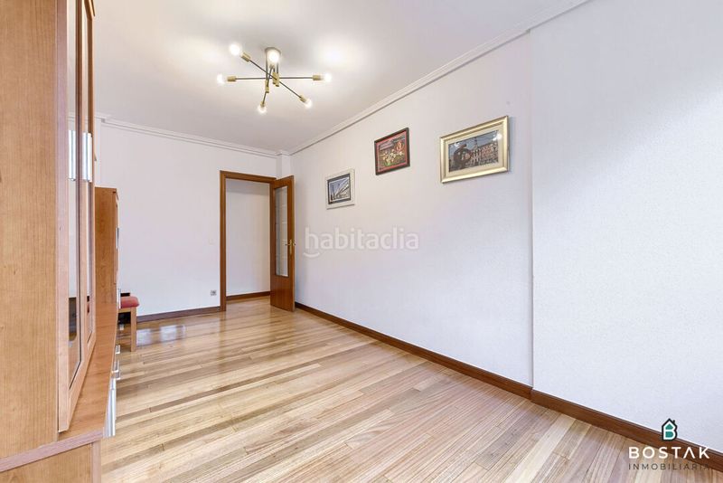 Foto ab1ac970-6cdc-472e-8ab9-a0fc7dcb4ee5. Pis a Barrio de Uribarri Bilbao