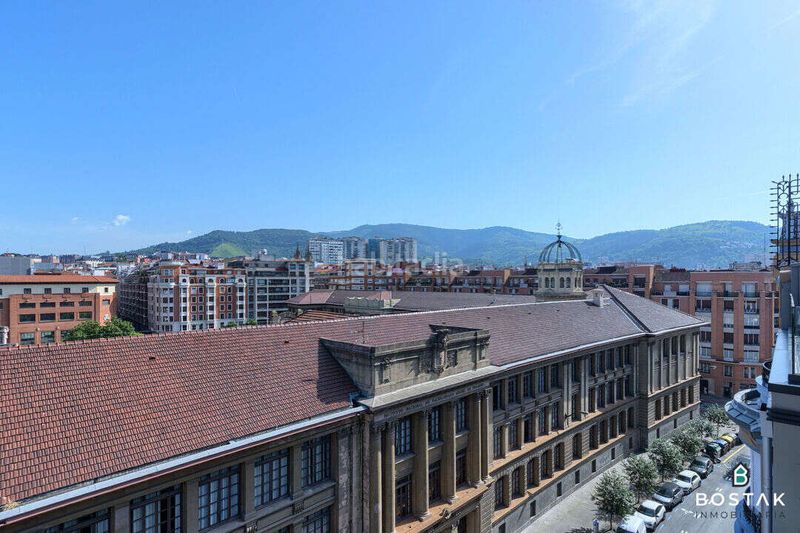 Foto 01d82e30-2a4c-4a07-8eb6-984f5ce2a166. Rent flat with heating parking in Campuzano Bilbao