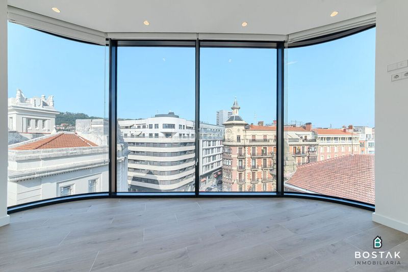 Foto 111f27f5-582e-48e2-91c2-1e69d73e8ad3. Rent flat with heating parking in Campuzano Bilbao