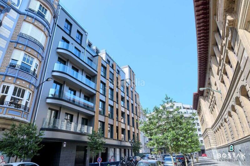 Foto 64a79bf2-e886-4b5b-9b17-3f20133adc78. Rent flat with heating parking in Campuzano Bilbao
