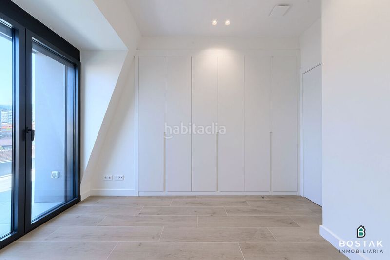 Foto 766cd2ba-f742-4848-88b9-0527ae3c7f5d. Rent flat with heating parking in Campuzano Bilbao
