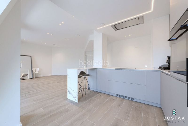 Foto b565eb65-355f-41cd-af94-17ff9e419800. Rent flat with heating parking in Campuzano Bilbao