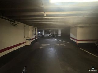 Aparcament cotxe a Villarías kalea 5. Plaza de garaje en villarias