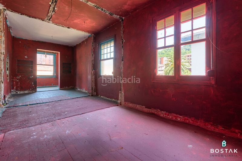 Foto 1e935826-2478-4886-9a17-fe1f4d27cb62. Casa amb aparcament a Zurbaran Bilbao