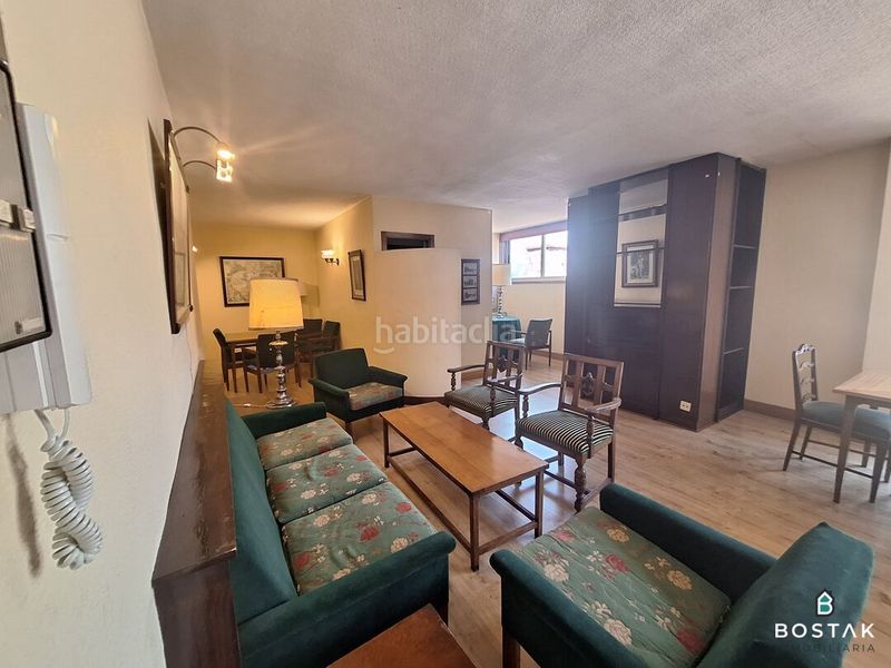 Foto 5baff5bb-9f6d-437a-b456-54156d56188d. Flat with heating parking in Albia Bilbao