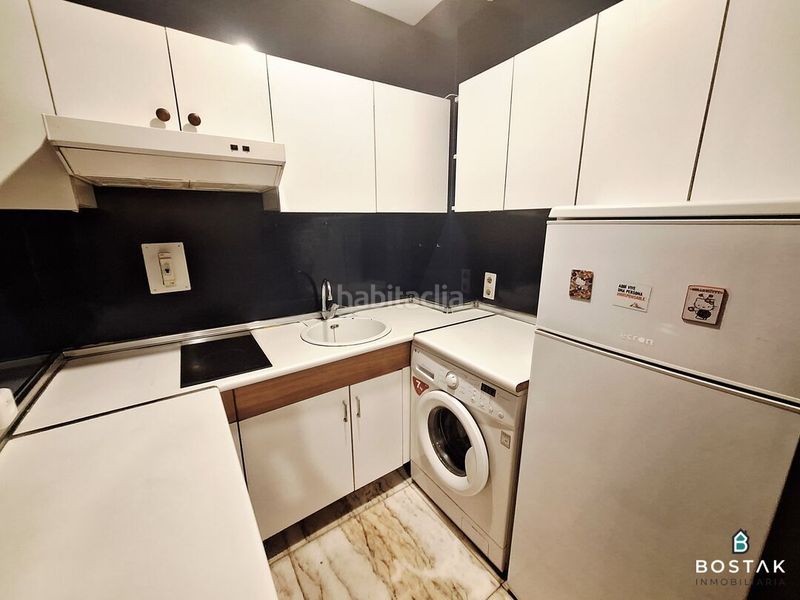 Foto eed127b0-2163-42ad-9bfa-a6b2f794c3d1. Flat with heating parking in Albia Bilbao