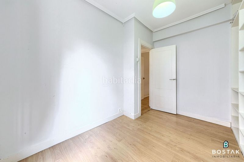Foto aed5689d-866d-458b-a933-c00b2d11e3e7. Pis amb calefacció a Arabella Bilbao