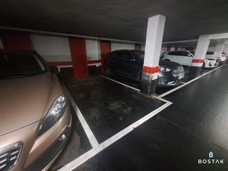 Affitto Posto auto in Begoña. Alquiler garaje en virgen de begoña