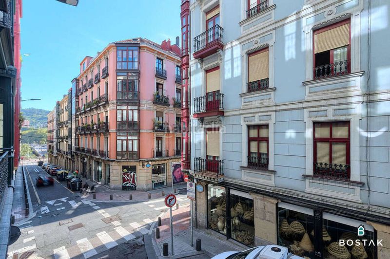 Foto 7881d485-dd5a-4fa8-8fd6-b8a9086ef9d0. Pis a San Fransisco Bilbao