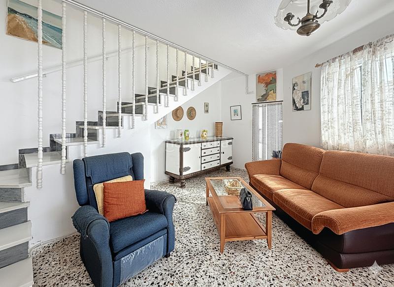 Foto 514ba6e2-247a-4148-8171-22ce0d7bf343. Towny house with parking pool in Chullera Manilva