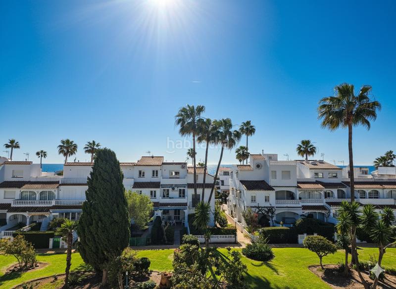 Foto 9ebdeffc-01c7-43b0-8f53-5f716e76ec3a. Towny house with parking pool in Chullera Manilva