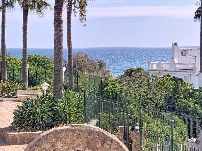 Foto b611fa8b-75e7-4c1b-a733-b1a16c9a8f65. Towny house with parking pool in Chullera Manilva