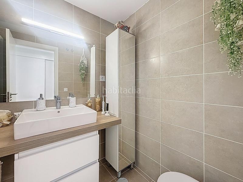 Foto c254a18e-5877-405a-98ef-f9cf29632fff. Penthouse with parking pool in Centro Estepona