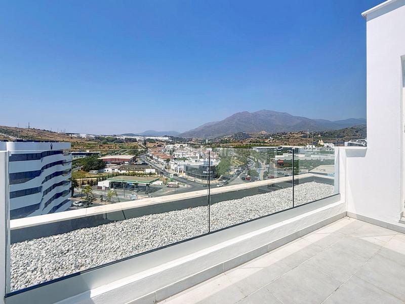 Foto c428d60b-8d31-4ccd-9efe-376d7f1068ad. Penthouse with parking pool in Centro Estepona