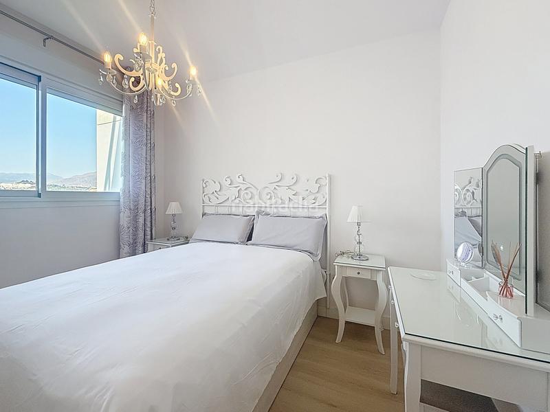 Foto c53780c5-297b-4722-ae21-f32778ef8f03. Penthouse with parking pool in Centro Estepona