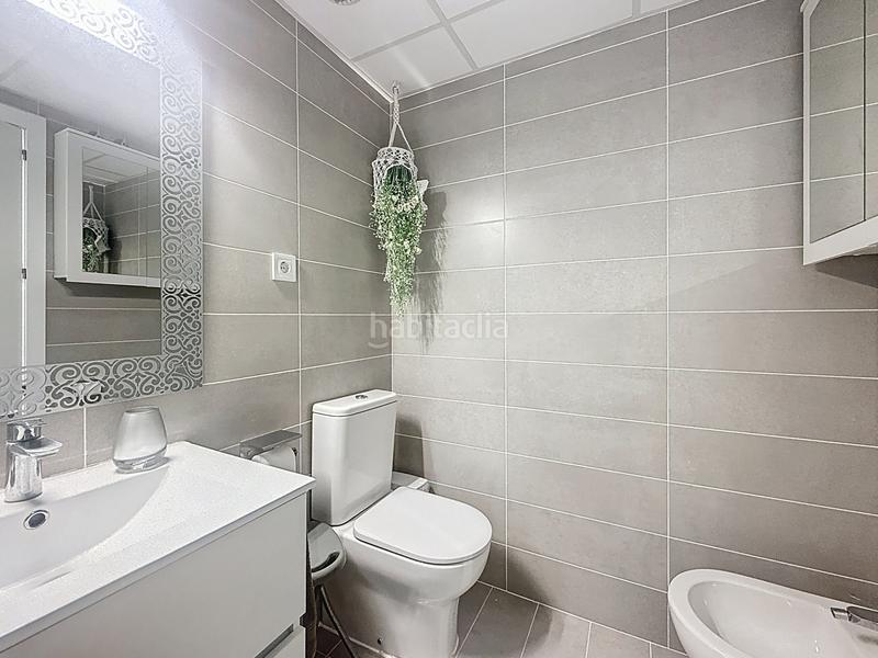 Foto cd1f6dd7-6ec9-47a8-af9a-f7f569478304. Penthouse with parking pool in Centro Estepona