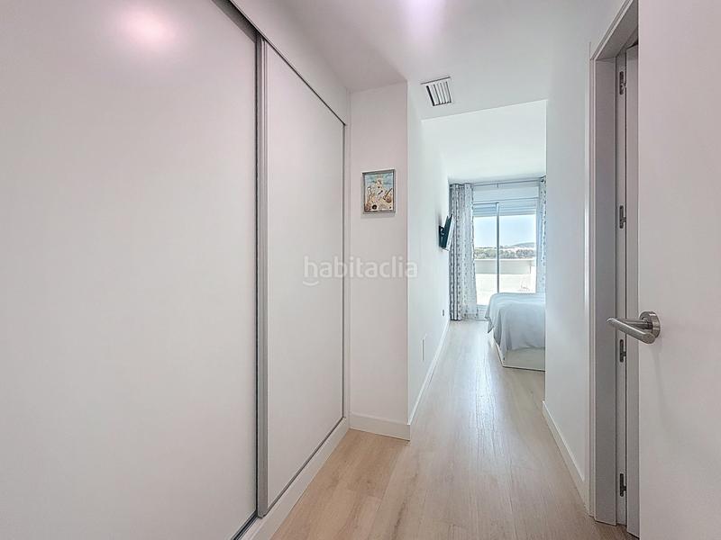 Foto ed473733-c944-436e-b622-96c29e62c3ba. Penthouse with parking pool in Centro Estepona