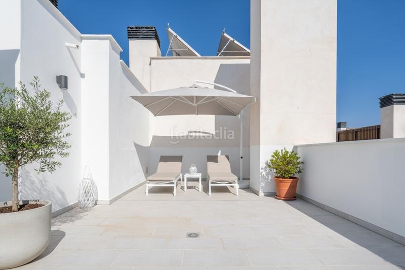 Foto f832f44f-26a7-4630-a836-7775d0999a67. Penthouse with parking pool in Centro Estepona