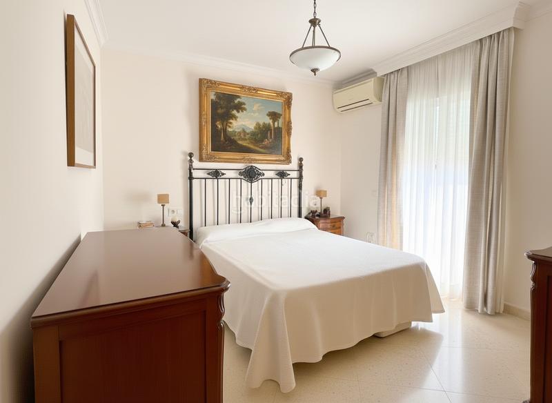 Foto 996fde8d-04bd-4add-9469-2db977de20b3. Attique avec parking piscine dans Centro Estepona