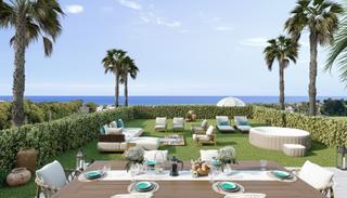 Planta baixa a Doña Julia Golf. Moderno bajo de 2 dormitorios con jardín privado en un exclusivo