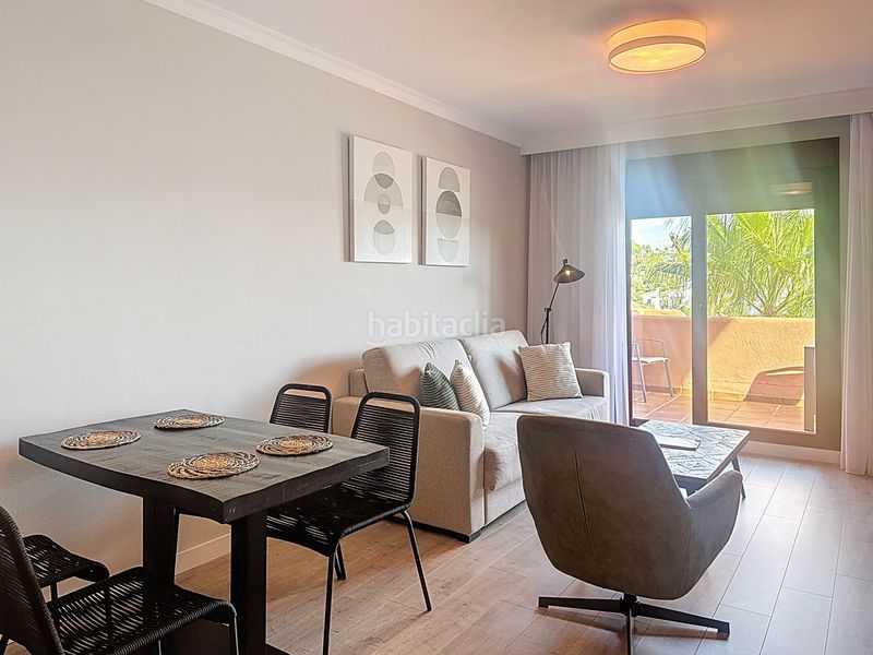 Foto 19b34788-cdf4-41a1-8ecd-ecf9399adae1. Apartament amb aparcament piscina a Montemayor - Marbella Club Benahavís