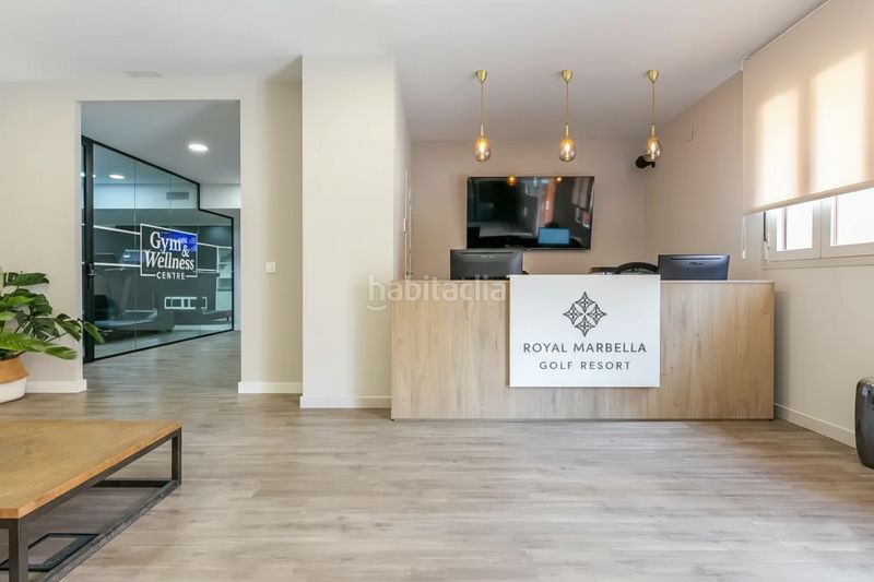 Foto 640b6406-aca0-4de6-b717-dabee77224af. Apartament amb aparcament piscina a Montemayor - Marbella Club Benahavís