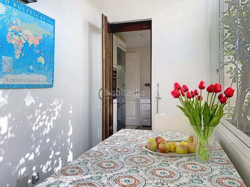 Foto 3178915a-35af-4977-895b-a5a429b68d72. Apartament amb aparcament piscina a Seghers Estepona