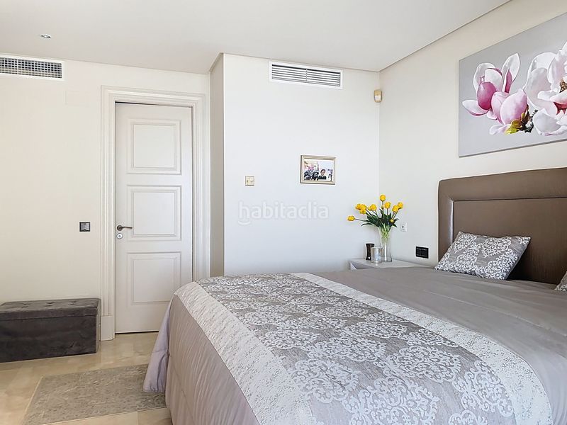 Foto 8d2ef50d-2d41-4652-9ed6-24f48c21dda0. Apartament amb aparcament piscina a Seghers Estepona