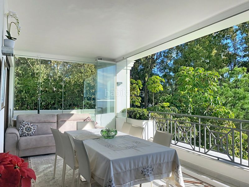 Foto c9b82c08-95ec-46b0-aac4-ccc9ee70d9c7. Apartament amb aparcament piscina a Seghers Estepona