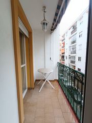Appartement en Centro. Piso de 2  3 dormitorios a 50 metros del paseo mar�timo en el ce