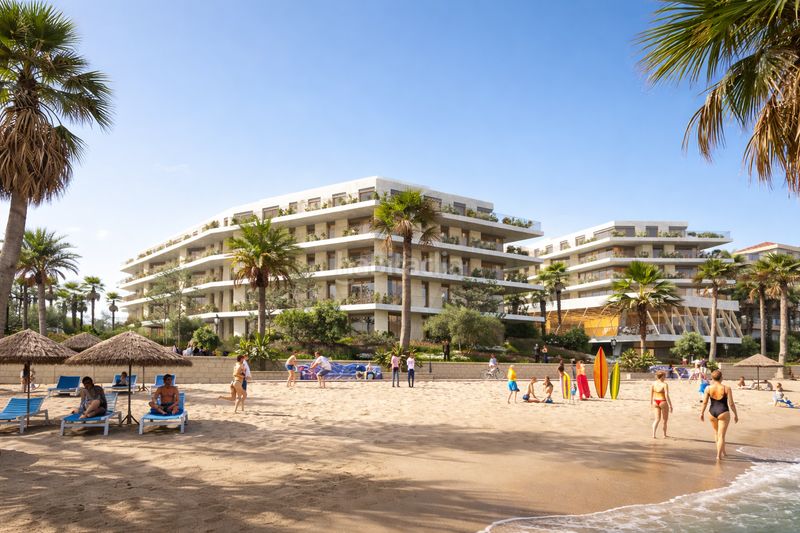 Foto 3dfe7b90-e03f-4df7-b31b-cdcc3a923a85. Apartament amb aparcament piscina a Puerto de la Duquesa Manilva