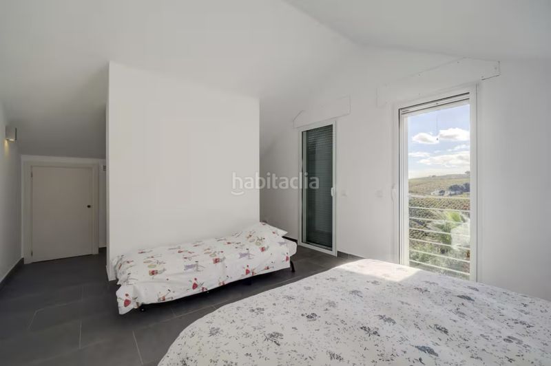 Foto f34c60cc-f5e1-48b0-a645-c5f24508ce99. Casa amb aparcament piscina a Manilva pueblo Manilva