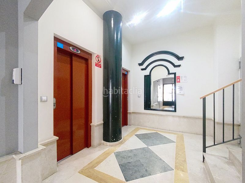 Foto 16d21769-ada1-437e-9a15-10082012cb5d. Àtic amb aparcament a Centro Estepona